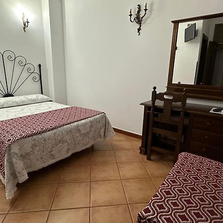 Posada Ana Ponce Sierra de Yeguas Dış mekan fotoğraf